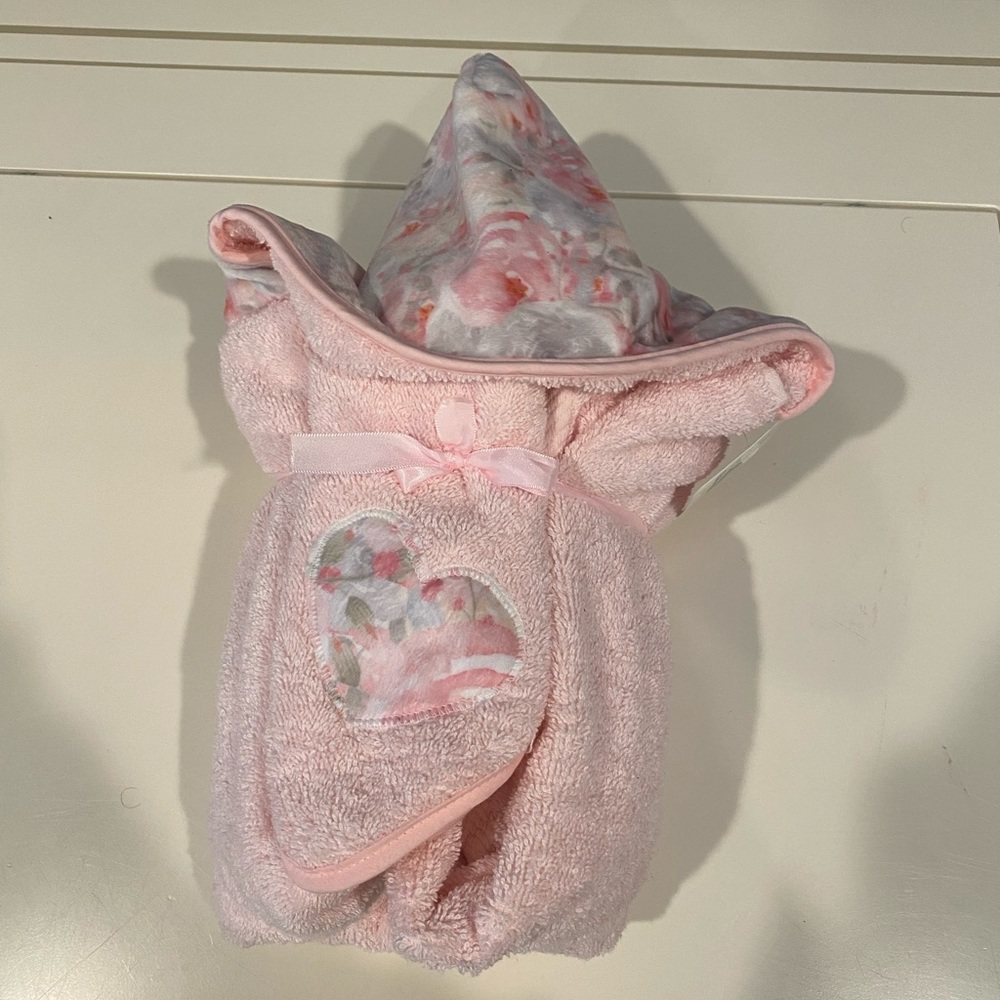 New Tickle Toes Personalized Bath Towel Hooded Monogrammed Madison Baby Gift